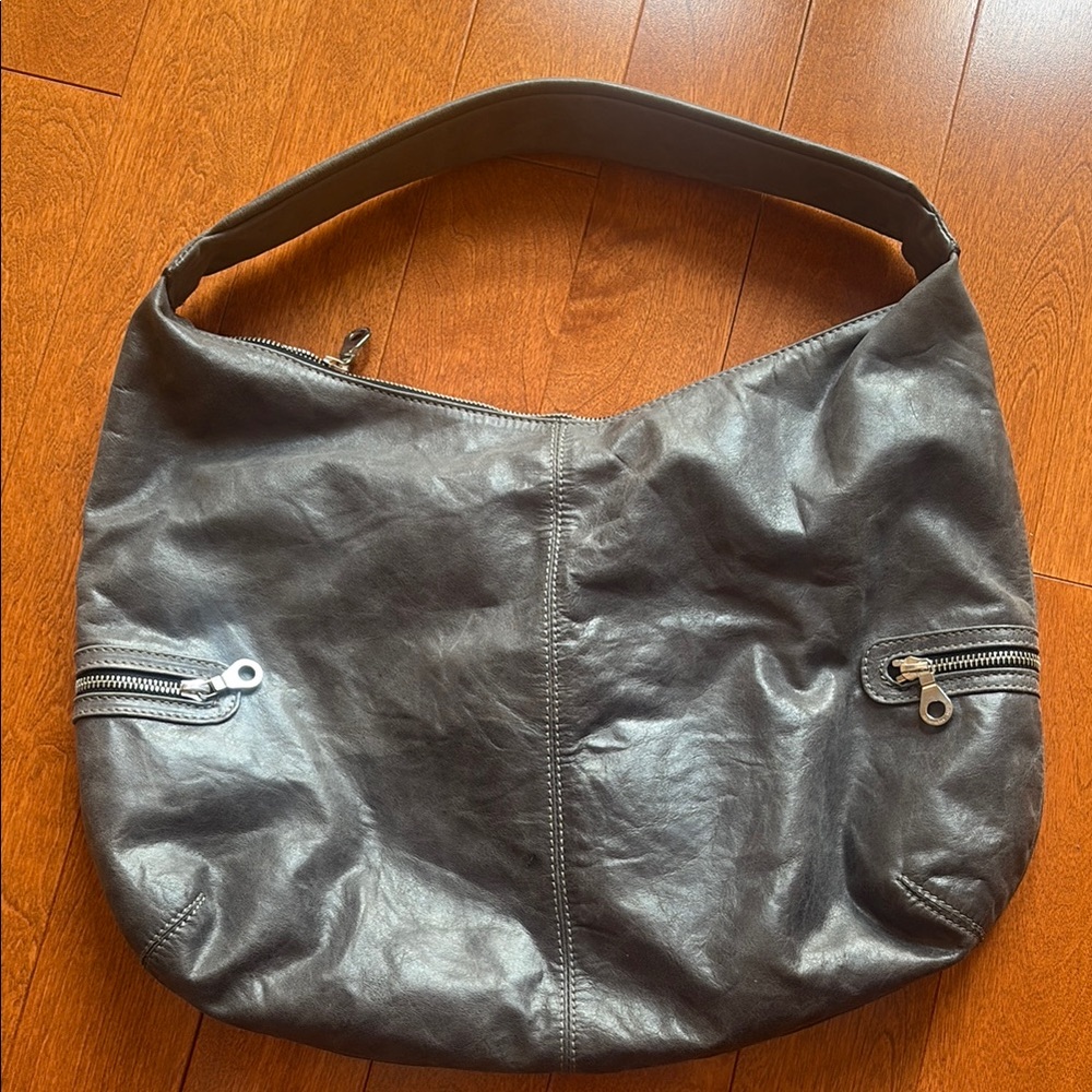 Gray Leather Hobo Bag with Vintage Appeal